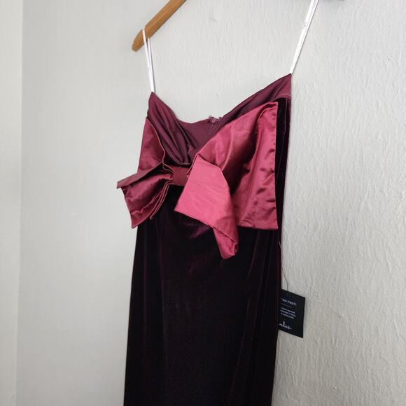NEW Lulus Dramatic Stunner Burgundy Velvet Bow Strapless Maxi Dress - Picture 8 of 13